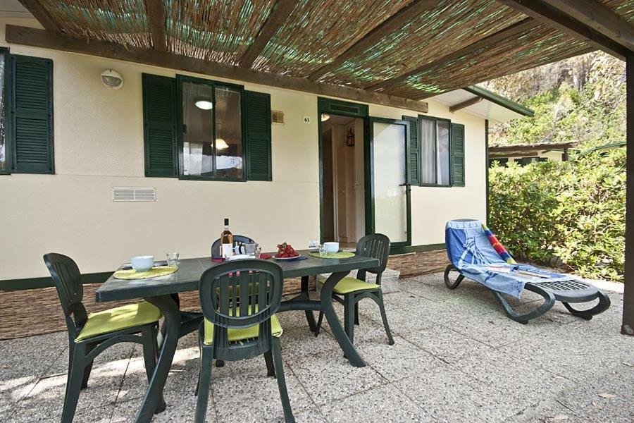 Acquaviva Village Camping Portoferraio Luaran gambar